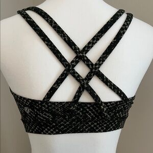 lululemon athletica Black & Green print  Crossback Sports Bra